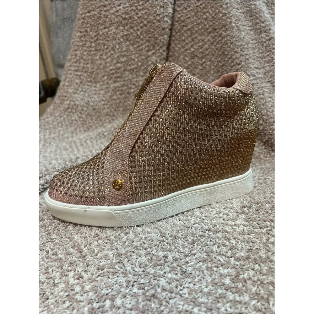 Juicy‎ Couture Women's Joanz Rose Gold Rhinestone Wedge Sneakers - Size 6